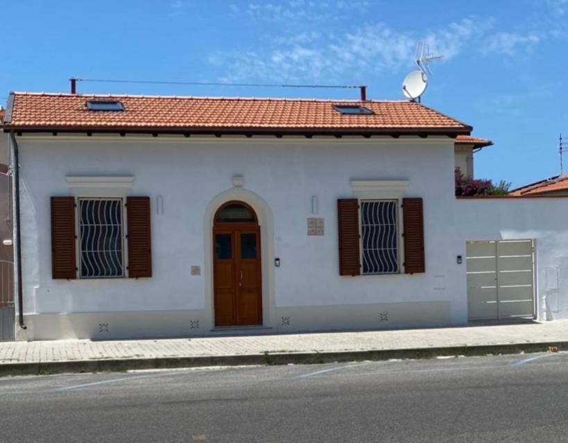 Casa Raffaela Marina Di Pisa Exterior foto